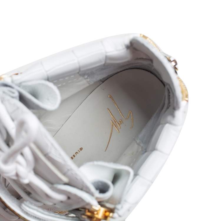 مملوكة مسبقًا Giuseppe Zanotti White Croc Embossed Leather Lorenz Wedge High Top Sneakers Size 39