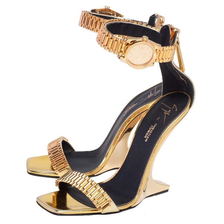 Pre Owned Giuseppe Zanotti Gold Leather Gzxcowan Ankle Strap Sandals Size 37