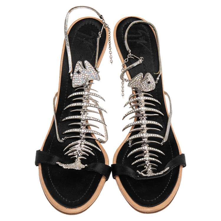 Pre Owned Giuseppe Zanotti Black Satin Crystal Encrusted Fish Bone Embellished Sandals Size 39