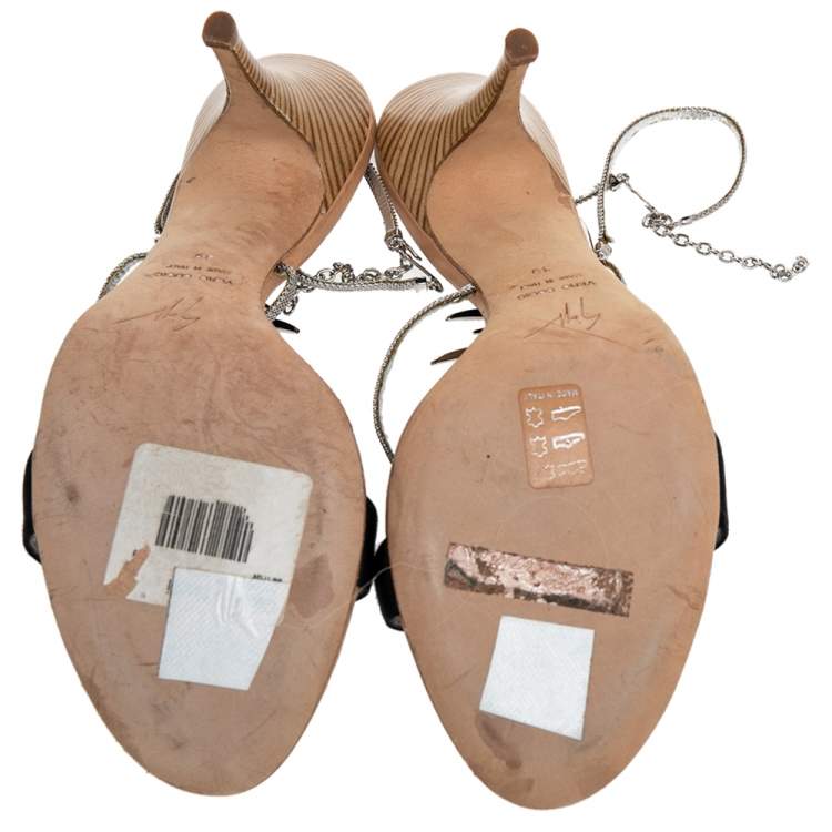 Pre Owned Giuseppe Zanotti Black Satin Crystal Encrusted Fish Bone Embellished Sandals Size 39