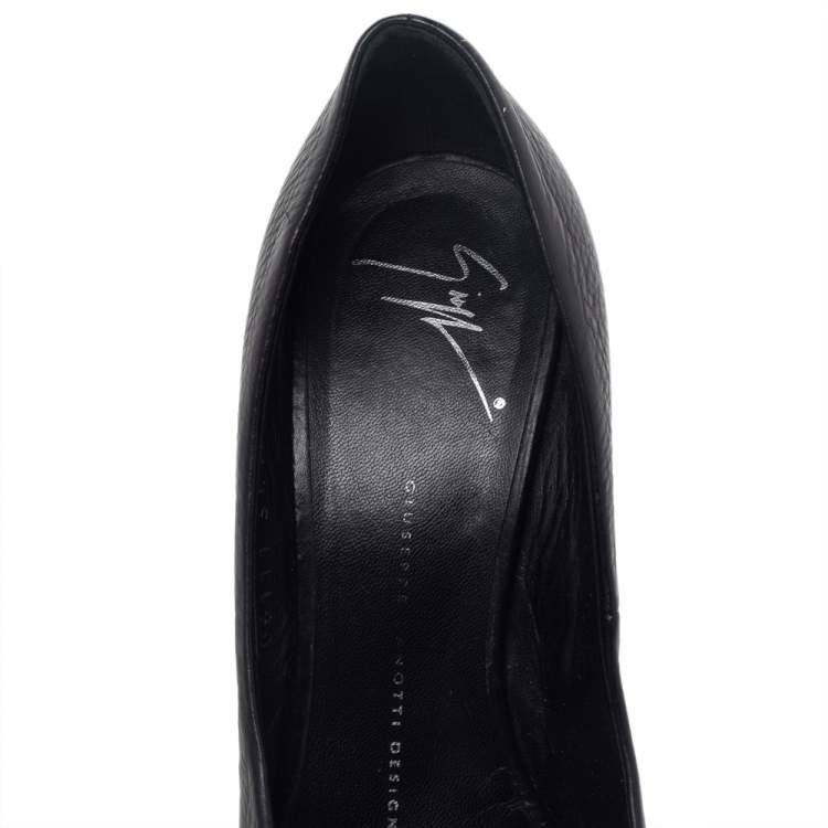 Pre Owned Giuseppe Zanotti Black Leather Platform Pumps Size 37.5