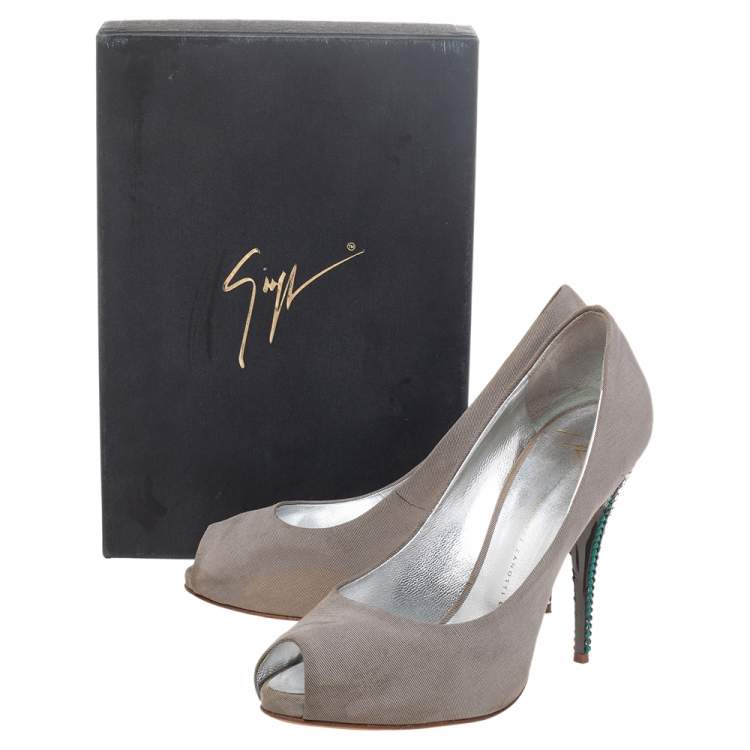 Pre Owned Giuseppe Zanotti Grey Fabric  Peep Toe Pumps Size 39