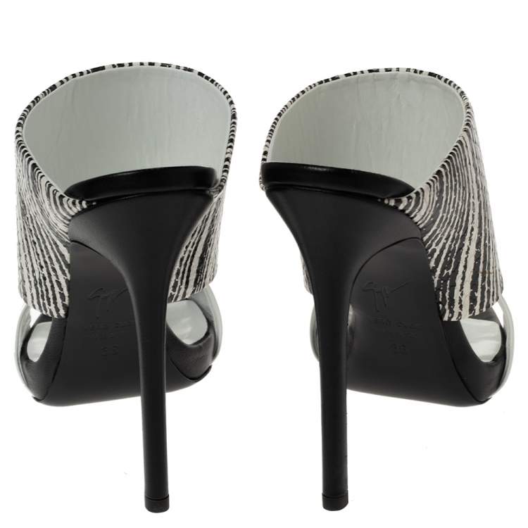 Pre Owned Giuseppe Zanotti Black/White Patent and Snakeskin Embossed Leather Andrea Sandals Size 36