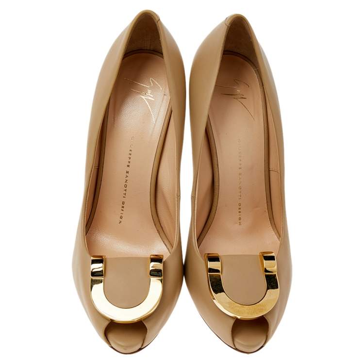 Pre Owned Giuseppe Zanotti Beige Leather Metal Trim Peep Toe Pumps Size 39.5