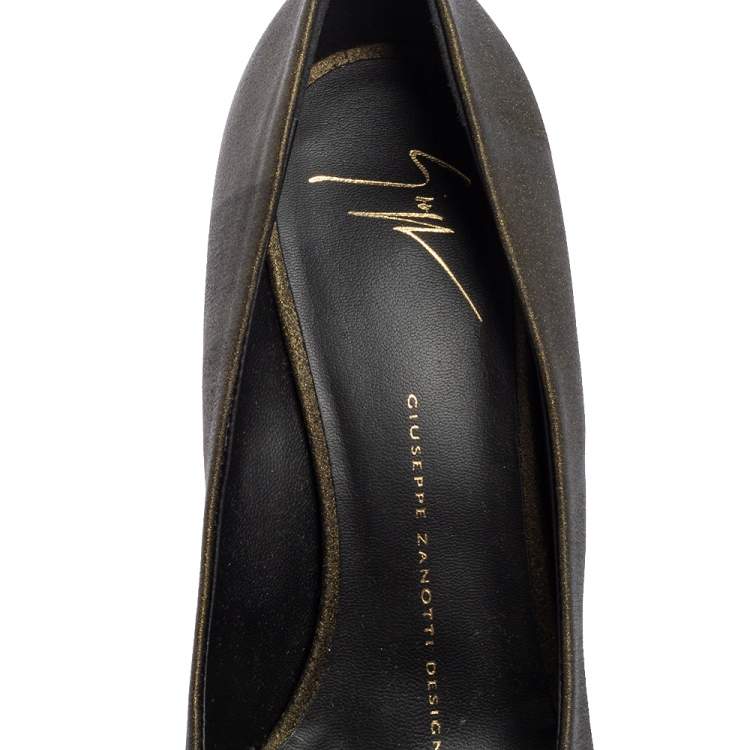 Pre Owned Giuseppe Zanotti Metallic Bronze Leather Bow Embellished Pointed Toe Pumps  Size 37.5