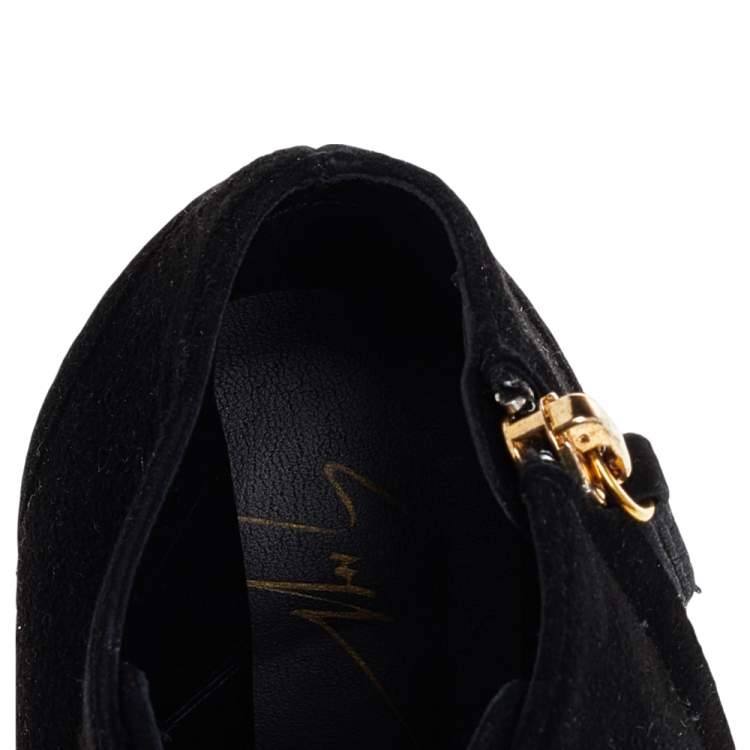 Pre Owned Giuseppe Zanotti Black Suede Lace Up Booties Size 38