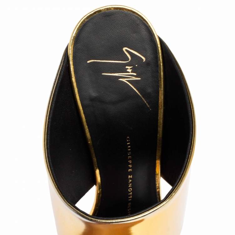 Pre Owned Giuseppe Zanotti Metallic Gold Leather Andrea Open Toe Sandals Size 37.5