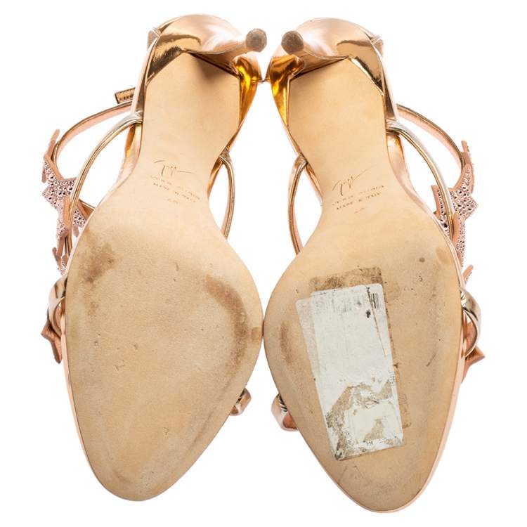 Pre Owned Giuseppe Zanotti Metallic Rose Gold Leather Harmony Star Sandals Size 40