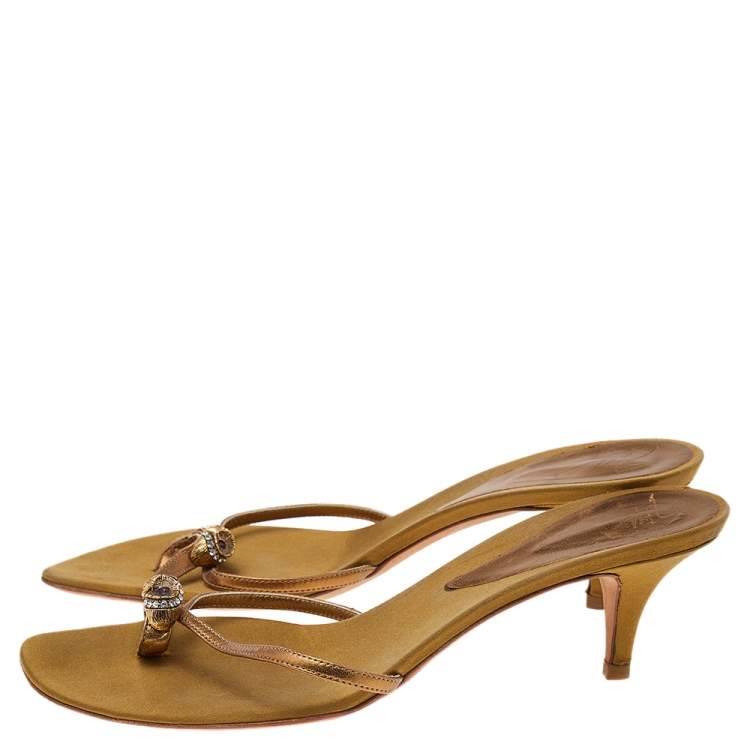 Pre Owned Giuseppe Zanotti Gold Leather Slide Sandals Size 41