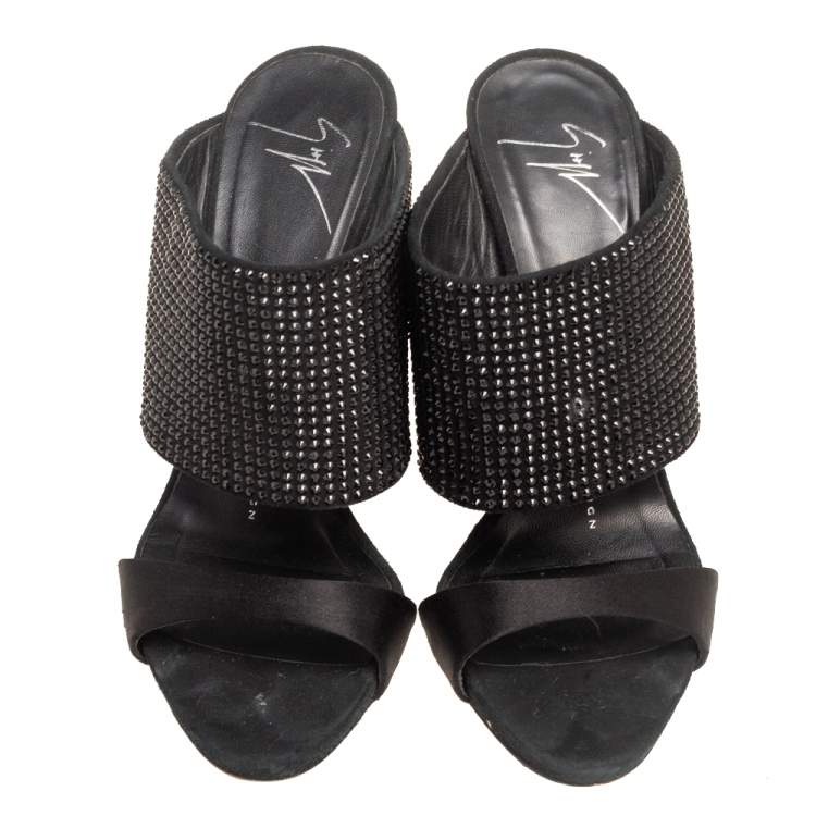Pre Owned Giuseppe Zanotti Black Satin And Crystal Embellished Suede Open Toe Sandals Size 36