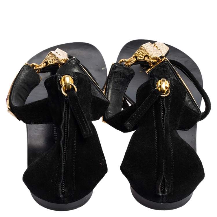 Pre Owned Giuseppe Zanotti Black Suede Embellished Thong T-strap Sandals Size 39
