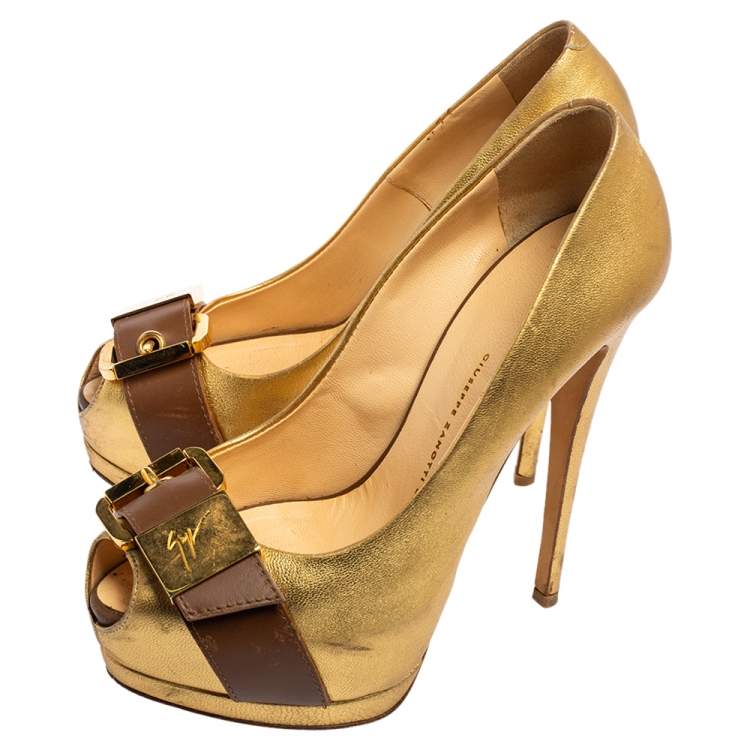 Pre Owned Giuseppe Zanotti Gold Leather Peep Toe Buckle Platform Pumps Size 38