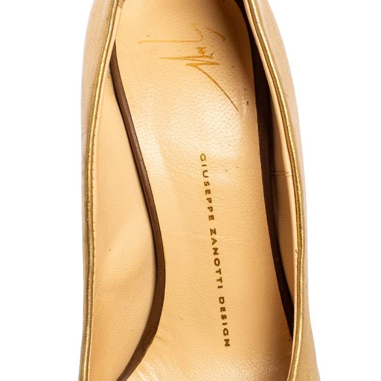 Pre Owned Giuseppe Zanotti Gold Leather Peep Toe Buckle Platform Pumps Size 38