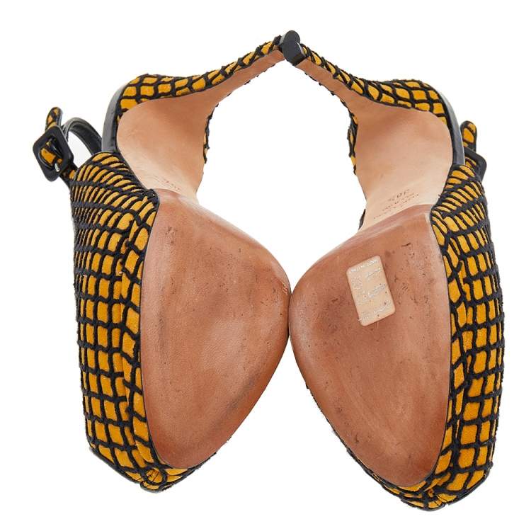 Pre Owned Giuseppe Zanotti Yellow/Black Suede And Fabric Platform Peep Toe Slingback Sandals Size 38.5