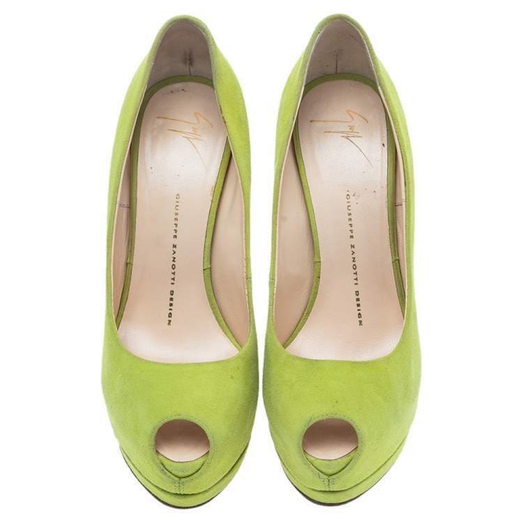 Pre Owned  Giuseppe Zanotti Green Suede Sharon Peep-Toe Platform Pumps Size 38