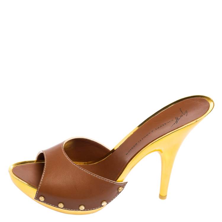 Pre Owned Giuseppe Zanotti Brown/Gold Leather Slide Clogs Size 41