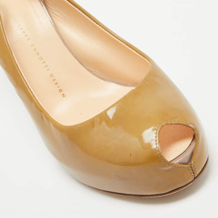 Pre Owned Giuseppe Zanotti Beige Patent Leather Peep Toe Slingback Pumps Size 41