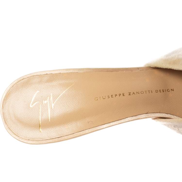 Pre Owned Giuseppe Zanotti Beige Velvet Knotted Mule Sandals Size 41