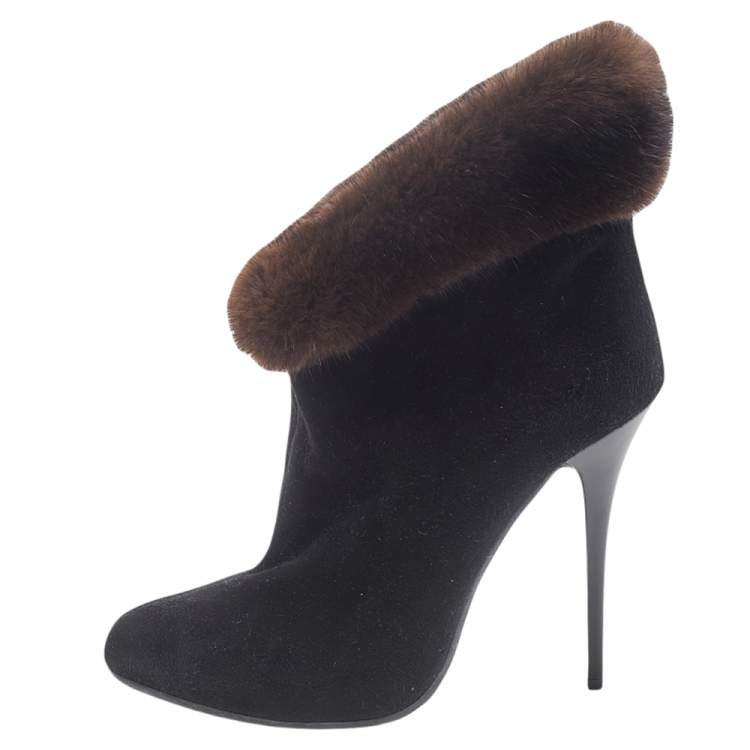Pre Owned Giuseppe Zanotti Black Suede And Fur Trimmed Ankle Boots Size 38.5