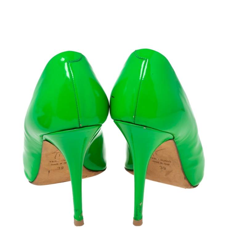 Pre Owned Giuseppe Zanotti Green Patent Leather  Pointed Toe Pumps Size 39
