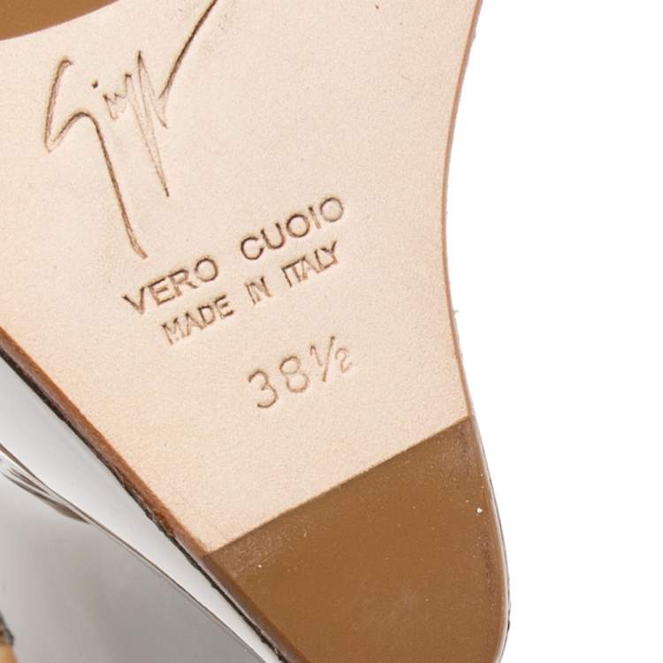 Pre Owned Giuseppe Zanotti Dull Gold/Copper Mirror Leather Heelless Peep-Toe Platform Sandals Size 38.5 