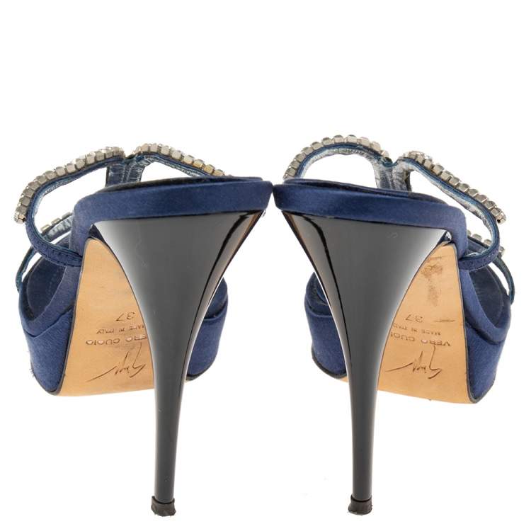 مملوكة مسبقًا Giuseppe Zanotti Navy Blue Satin Crystal Embellished Platform Slide Sandals Size 37