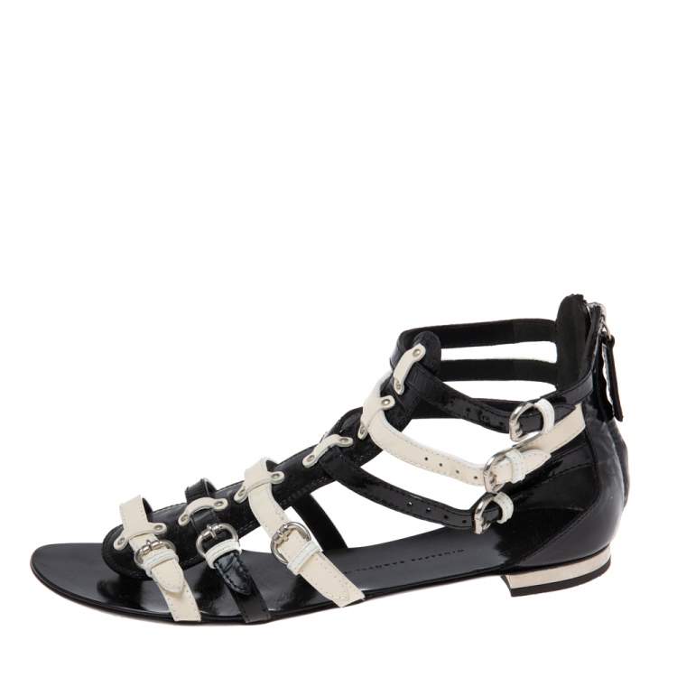 Pre Owned Giuseppe Zanotti Black/White Patent Leather Gladiator Flat Sandals Size 40