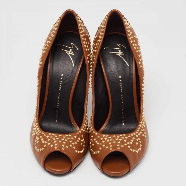 Pre Owned  Giuseppe Zanotti Tan Studded Leather Peep-Toe Pumps Size 37.5