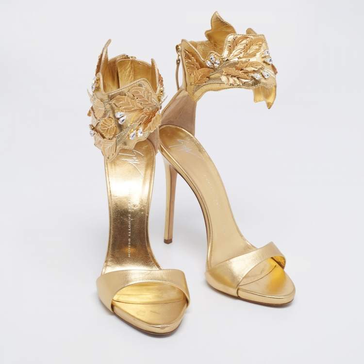 Pre Owned Giuseppe Zanotti Gold Leather Crystal Embellished Leaf Ankle Cuff Sandals Size 40