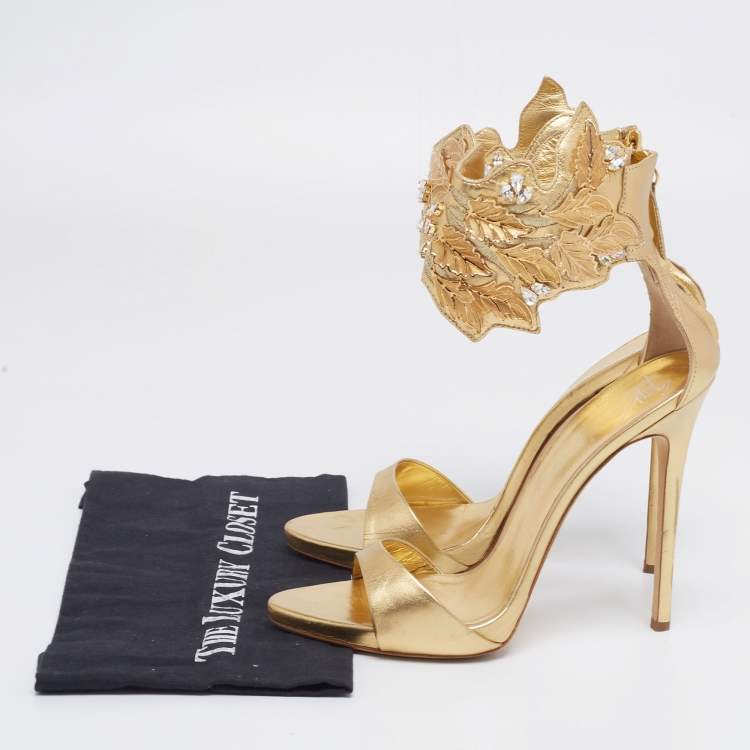 Pre Owned Giuseppe Zanotti Gold Leather Crystal Embellished Leaf Ankle Cuff Sandals Size 40