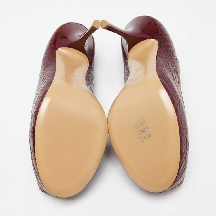 مملوكة مسبقًا Giuseppe Zanotti Burgundy Croc Embossed Leather Sharon Platform Peep Toe Pumps Size 39