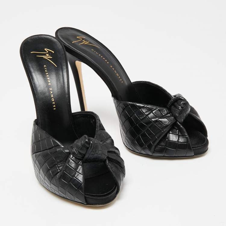 Pre Owned Giuseppe Zanotti Black Croc Embossed Leather Knotted Slide Sandals Size 38