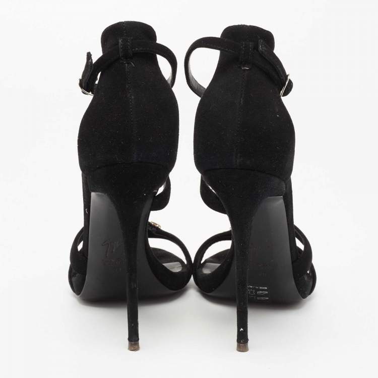 Pre Owned Giuseppe Zanotti Black Suede Crystal Embellished T-Strap Sandals Size 39