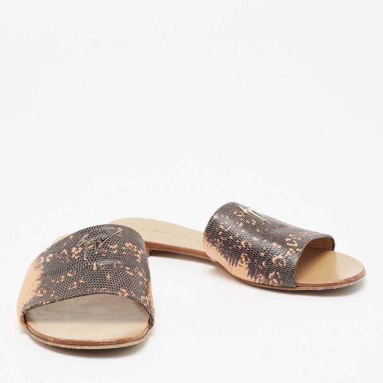 Pre Owned Giuseppe Zanotti Brown/Beige Lizard Embossed Leather Flat Sandals Size 38
