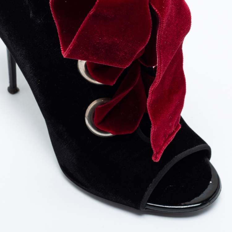 Pre Owned Giuseppe Zanotti Black And Red Velvet Cut Out Peep Toe Tie Up Ankle Boots Size 40