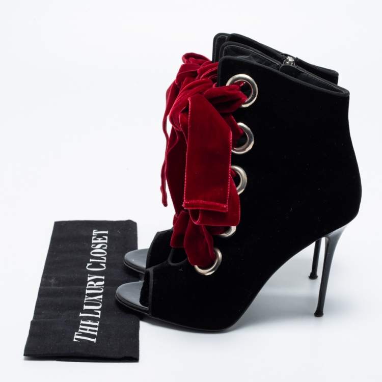 Pre Owned Giuseppe Zanotti Black And Red Velvet Cut Out Peep Toe Tie Up Ankle Boots Size 40