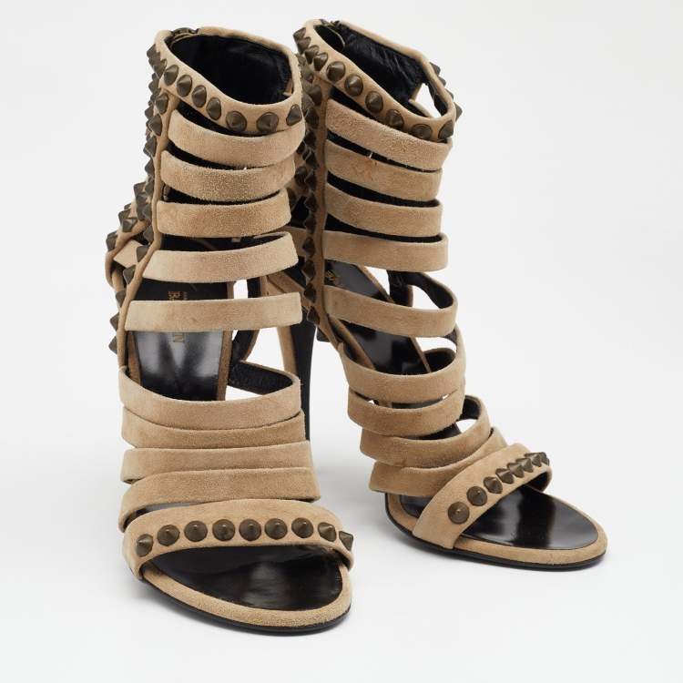 Pre Owned Giuseppe Zanotti For Pierre Balmain Beige Suede Studded Strappy Sandals Size 39