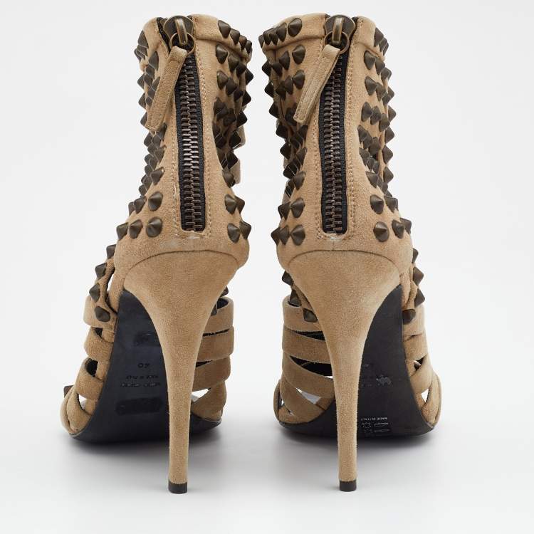 Pre Owned Giuseppe Zanotti For Pierre Balmain Beige Suede Studded Strappy Sandals Size 39