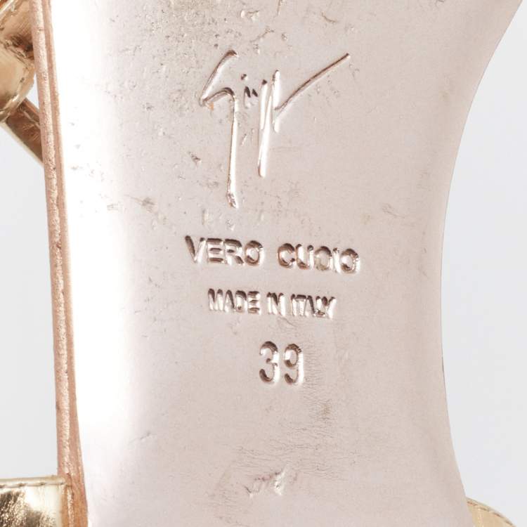 Pre Owned Giuseppe Zanotti Metallic Gold Leather Leo Zodiac Embellished Thong Flat Sandals Size 39