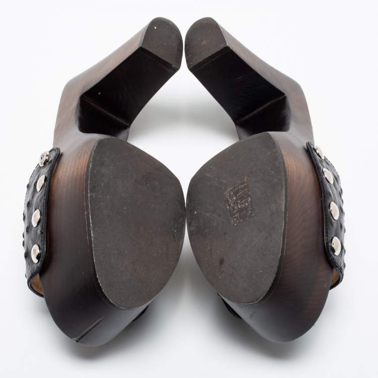 مملوكة مسبقًا Giuseppe Zanotti Black Ostrich Embossed Leather Gladis Platform Clogs Size 38.5