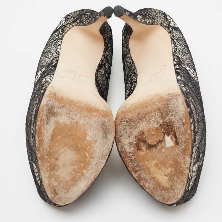 Pre Owned Giuseppe Zanotti Black/White Lace and Glitter Peep-Toe Platform Pumps Size 38.5