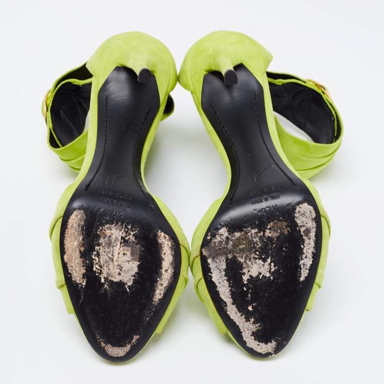 Pre Owned  Giuseppe Zanotti Green Suede Open Toe Ankle Cuff Sandals  Size 37.5