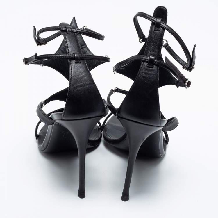 Pre Owned Giuseppe Zanotti Black Leather T-Strap Sandals Size 40