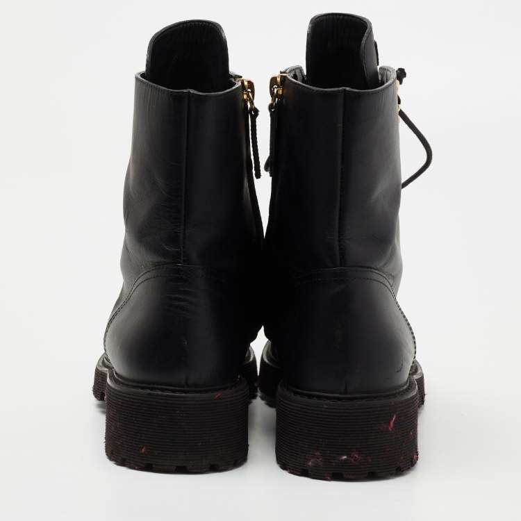 Pre Owned Giuseppe Zanotti Black Leather Chain Link Combat Boots Size 39