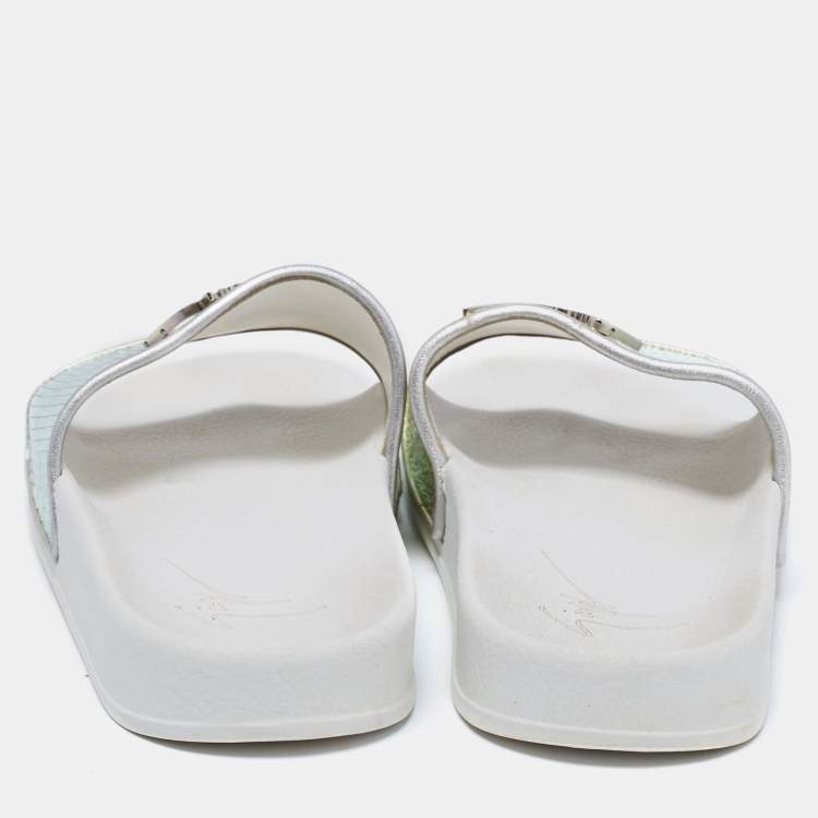 Pre Owned Giuseppe Zanotti White Holographic Brett Slide Sandals Size 39