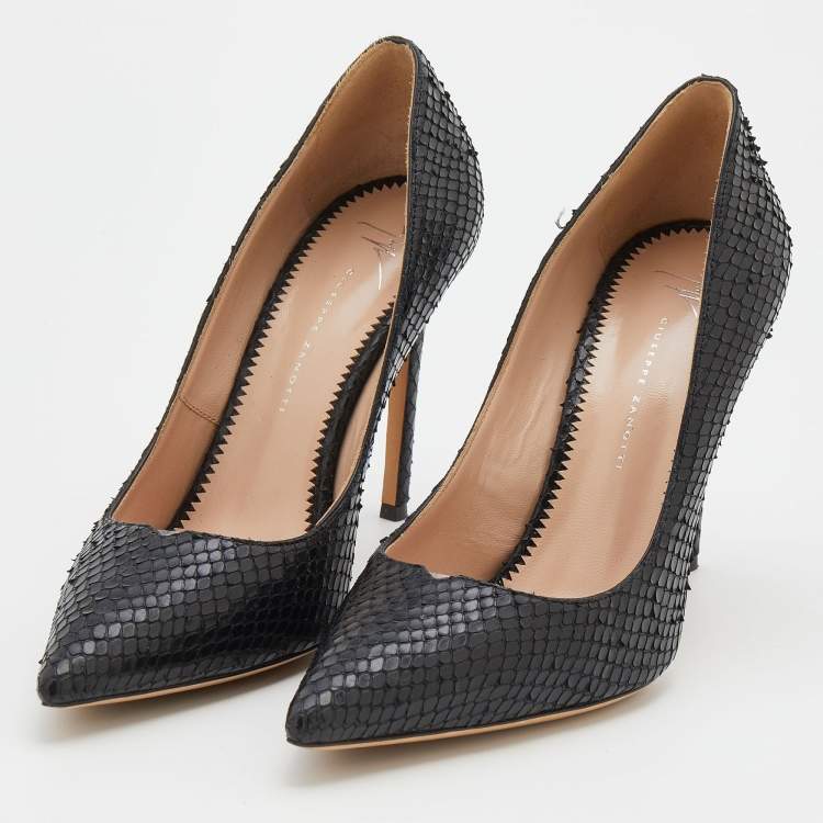 Pre Owned Giuseppe Zanotti Black Python Embossed Leather Pointed Toe Pumps Size 39