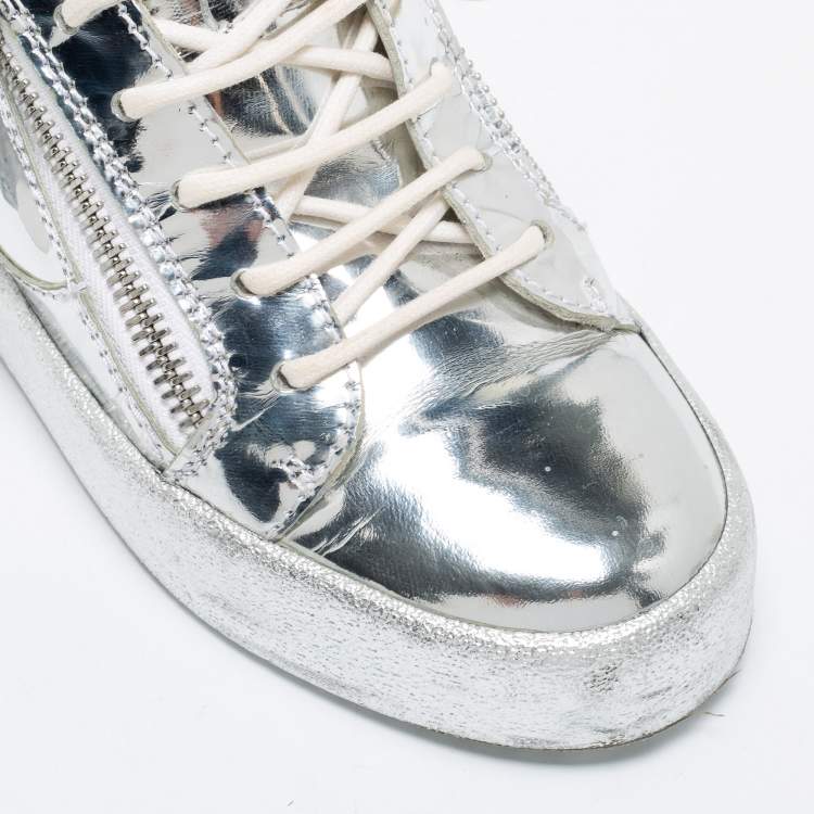 Pre Owned Giuseppe Zanotti Silver Patent Leather Frankie Low-Top Sneakers Size 37.5