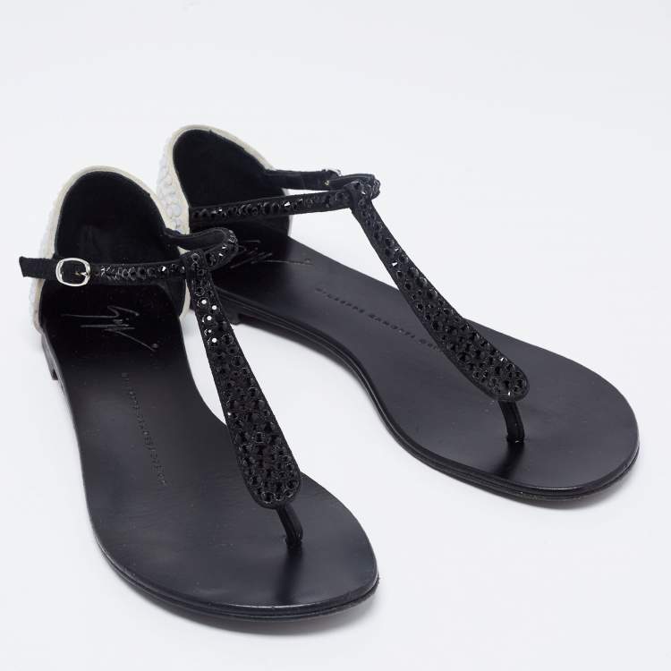 Pre Owned Giuseppe Zanotti Black/Off-White Suede Crystal Embellished T-Strap Flat Sandals Size 36