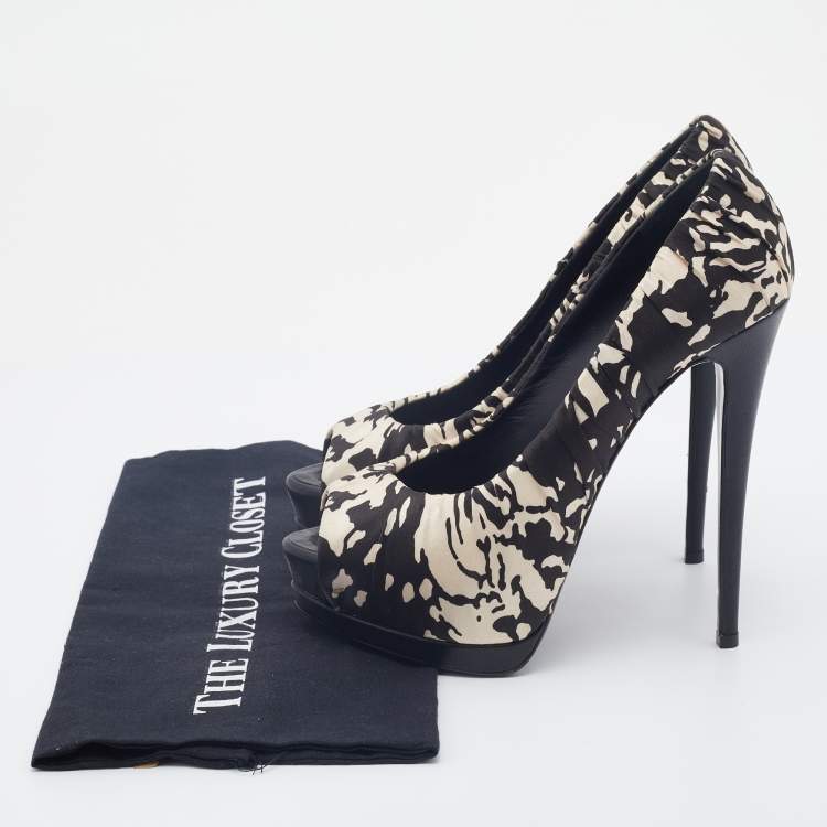 Pre Owned Giuseppe Zanotti Black/Cream Printed Satin Peep Toe Platform Pumps Size 39.5