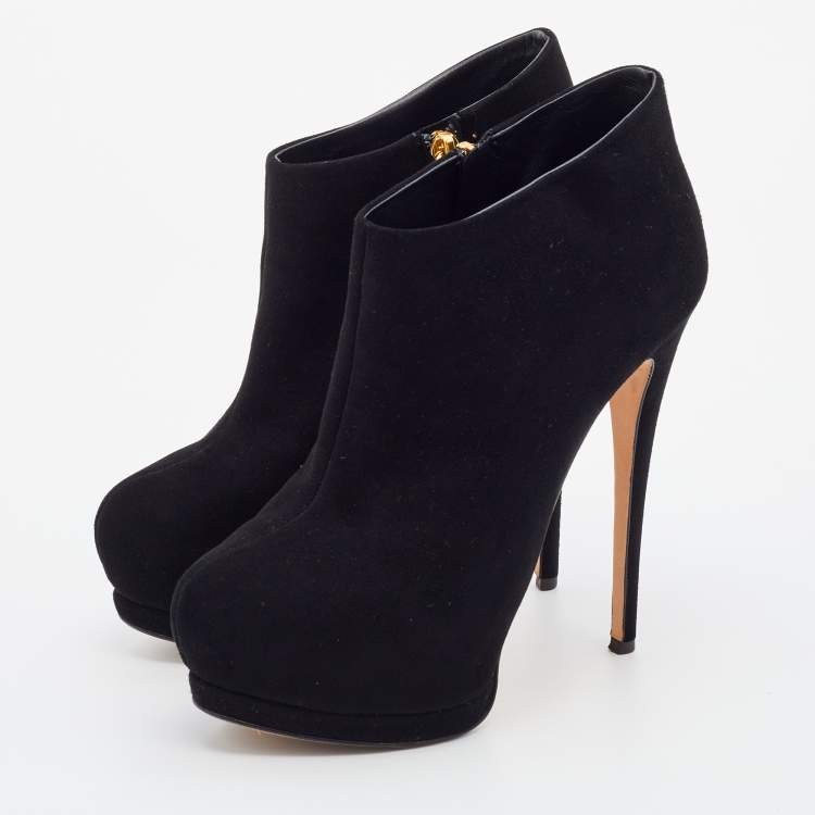 Pre Owned Giuseppe Zanotti Black Suede Platform Booties Size 37.5